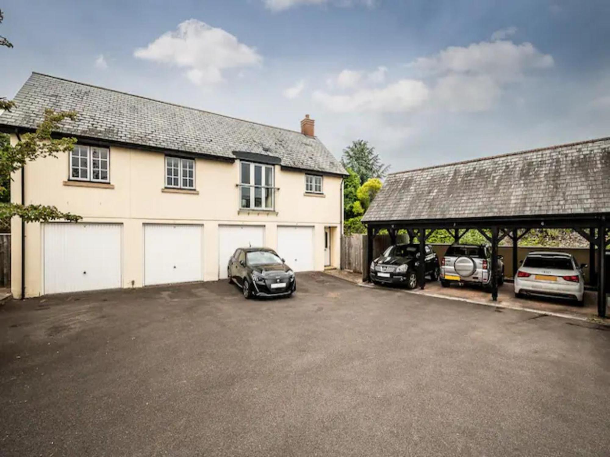 Spacious Modern Home In Picturesque Village Exeter Dış mekan fotoğraf